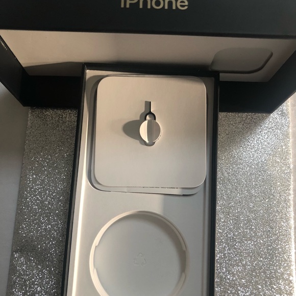 Empty iPhone 12 Pro Max BOX. 128 GB - Picture 4 of 10